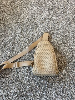 Sol & Selene Woven Sling Crossbody Bag in Tan — Sleek Hands-Free Carry